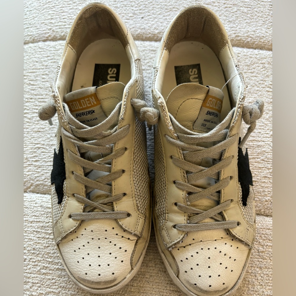 Golden Goose Sneakers